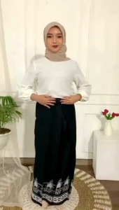 Sarung Rayon mbak santri putri sarung goyor putri sarung batik santri putri sarung santri putri sarung mbak santri sarung wanita sarung anak putri sarung perempuan model mahda sarung goyor putri sarung goyor kembang sarung pondok