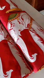 ธงชาติ ธงแดง ธงวงจักร ธงช้างเผือกในวงจักร ธงช้างเผือก ธงช้างเผือกทรงเครื่องยืนแท่น ธงแดงขาวห้าริ้ว ผ้าโพลีเอสเตอร์ ผ้าร่ม 67 มกราคม