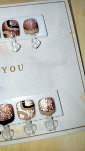 เล็บปลอมงานเจลแท้100% สีลูกแก้วน้ำตาลเพ้นลาย เล็บpvcเจลแท้พร้อมแปะ ฟรีกาว+ตะไบ ทุกชุด