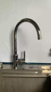 vòi rửa chén bát nóng lạnh hoặc 1 đường nước lạnh xoay 360 độ đồng thau mạ crom