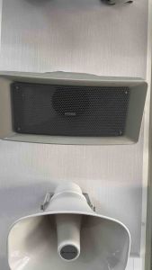 LUCKY TONE HS-69Q 15/30W HORN SPEAKER ( 1PC )