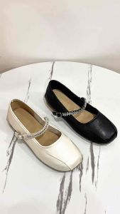 BREVINNI Vyn Square Toe Low Block Heel Flats || Mary Jane Flats Square Toe Low Block Heel with Buckle Strap || Sepatu Mary Jane Casual Elegan Wanita ||