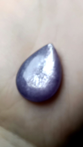 Purple Mica natural crystal pendant  紫祖母晶(也称紫云母质玉)吊坠