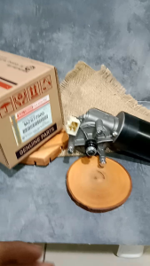 Dinamo Motor Penggerak Wiper Depan Mitsubishi T120SS t120ss Futura