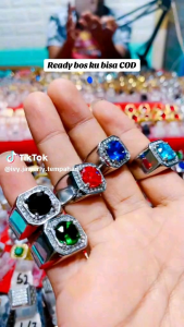 Cincin pria mata diamon bahan titanium tidak luntur dan tidak berkarat