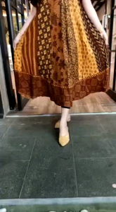 DASTER PAYUNG JUMBO SOGAN BATIK DASTER KLOK MONOCHROME KENCANA