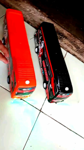 Miniatur Bus Basuri v3 Telolet Bahan Plastik Uk 37cm Bisa Cod Termurah
