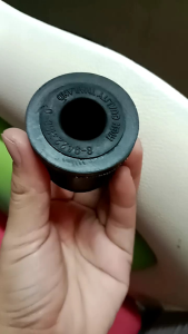 ยางหูแหนบหน้า ISUZU KBZ อีซูซูเสริมผ้าใบ แพค4ชิ้น 8-94223-168-0