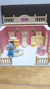 Koala Town DIY Dollhouse Playset with Koala Figure & Miniature Bathroom House / Kitchen House ■