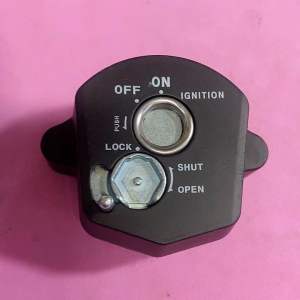 Zoomer-x110รุ่นเก่าสวิทซ์กุญแจชุดใหญ่(T)ปี2012 G-148.293