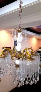 Lampu hias gantung ruang tamu model cabang