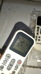 Remot AC Dast Polytron Original kode YK-K/002E lcd hitam masih fungsi