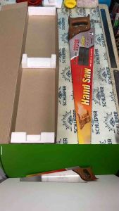 Eye Brand Hand Saw - เลื่อยลันดาตราตา รุ่นสองตา ด้ามไม้ ขนาด 24 นิ้ว เลื่อยแผ่นไม้ เลื่อยไม้ เลื่อยลันดาแท้ ขนาด 24 นิ้ว