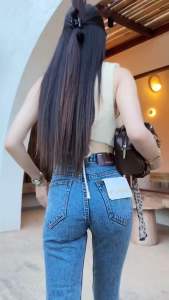 กางเกงยีนส์ทรงบอย แต่งขาดเซอร์ขาตัด เป๊ะมากผ้าไม่ยืด งานป้าย punny jeans