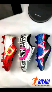 Sepatu Bola Anak ORTUSH Terbaru Terkeren Termurah Fullset Berkualitas