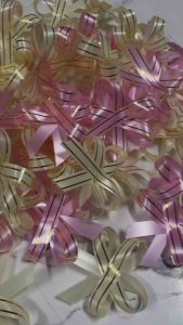 ริบบิ้นโบว์ โบว์ติดของขวัญสำเร็จ ราคา1บาท ติดห่อของขวัญ🎀แพ็คละ10ชิ้น