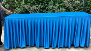 ผ้าคลุมโต๊ะ ผ้าปูโต๊ะ ผ้าจับจีบมีระบายสำเร็จรูป ผ้าไมโครเนื้อบางนุ่มจัดเก็บง่าย ง่ายต่อการใช้งาน (ขนาด 180x45 สูง75cm.)