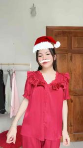 Đồ ngủ nữ mặc nhà bigsize  bộ ngủ lụa tay ngắn quần dài  phôi ren tiểu thư  mặc hè 5O -100kg