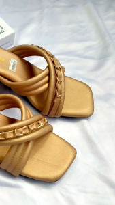 Sandal Wanita Heels Terbaru Sandal Heels Slop Silang Rantai Kekinian Full Busa Hak 5 Cm Murah