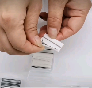 40PCS Reusable Self-Adhesive Tanpa Jejak Lem Strip Stiker Bulu Mata Palsu / PEREKAT LEM BULU MATA