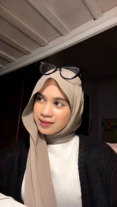 BUY 1 GET 1 HOLORUSH PARFUM PINK SWEET PARFUM WANITA ORIGINAL EAU DE PARFUME WANGI INSPIRED PINK CHIFFON TAHAN LAMA 35ML