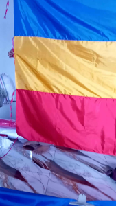 Bendera Flag Biru Kuning Merah Poliester Peles (3m)