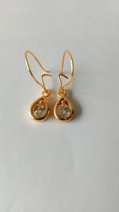 ANTING DEWASA EMAS KUNING AKSESORIS PERHIASAN FASHION ANTI KARAT