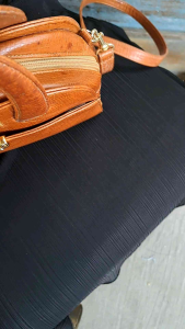 Hàng si túi xách tay da hiệu ungaro