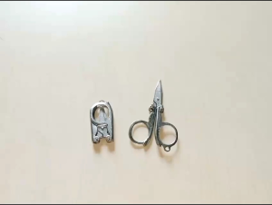 Gunting Lipat Kecil: Praktis & Tahan Lama