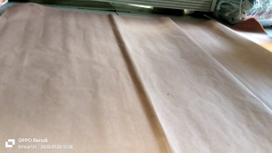 1 gulung isi 25 lembar kertas packing/kertas coklat/kertas kopi 90x120 cm