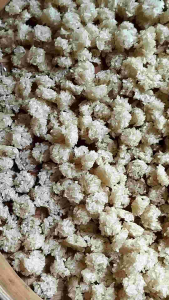 Rengginang krucil rasa bawang special 200 - 250gr langsung digoreng.