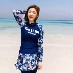 [88] 🇲🇾 PENANG READY STOCK 3/4 Pieces Set 💜 Women Plus Size Swimming Suit Set Muslim Muslimah Swimwear Diving Suits Long Pants Skirt Long Sleeve Swimming Suits