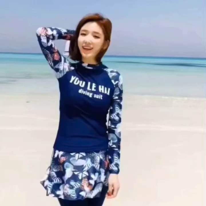 [88] 🇲🇾 PENANG READY STOCK 3/4 Pieces Set 💜 Women Plus Size Swimming