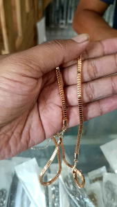 Kalung Milano Jumbo Bahan Yaxiya: Desain Elegan & Aksesoris Perhiasan Wanita