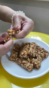 ขนมถั่วตัด ขนมพื้นเมืองตรัง