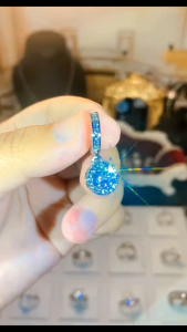 J07{มีใบเซอร์ GRA รับรอง}ต่างหูเม็ดเดี่ยวหนึ่งคู่เพชรโมอีส 1 กะรัต เรียบหรู ของขวัญวันเกิดครบรอบ