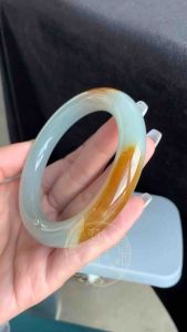 Icy Honey Yellow Jadeite Bangle 冰糖黄翡翠手镯
