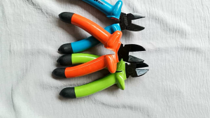 Tang potong kawat Bonsai Freed