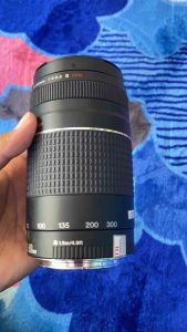 LENS CANON 75-300MM: Pilihan Terbaik untuk Foto Olahraga