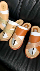 รองเท้าแตะผู้หญิง รองเท้าผู้หญิง สูง 2 นิ้ว งานผ้านิ่ม ใส่สบาย