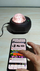 Đèn hiệu ứng bầu trời đầy sao loa Bluetooth hàng si Nhật