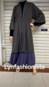 LYNFASHIONISTA-OUTER JUMBO WANITA  KALONG MOTOF KOTAK/DAISY