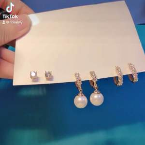 Bông tai đồng đỏ mạ vàng lâu phai màu