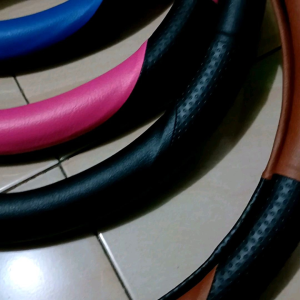 Daihatsu SIRION Cover Setir Pelindung/Sarung Stir Datsun Ignis Agya dll size M