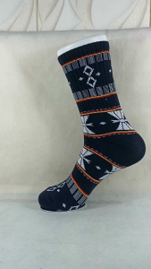 WLW888 Kaos Kaki Santai Tebal Nayam Dipakai Kaos Kaki Oldschool Dewasa Sporty Panjang Sebetis Bahan Tebal 3Ply