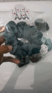 Rahmad Jayaa - Scrunchie Handmade / Scrunchie Murah / Ikat Rambut Korea / Ikat Rambut Aesthetic