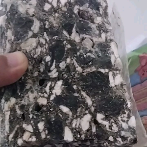 Kemenyan Pembakar Dupa Hitam Putih KRS