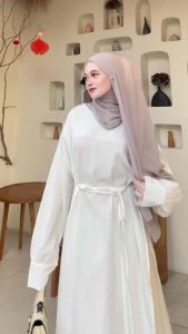 เสื้อนอกตัวยาวผ่าข้างมีเชือกผูกเอวงานดีมากกกกก ไม่มีกระโปรง