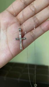 PAWNABLE 18K Saudi Gold(WHITE GOLD) Fine Tauco Chain(manipis) with 18K Saudi Gold Cross Pendant(WHITE GOLD/Open back)✨