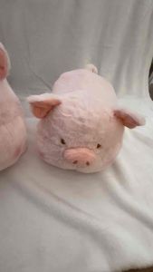 ⭐️Ready Stock⭐️有现货LuLu Piggy Plush Doll